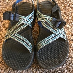 Chacos Size 9